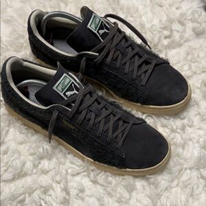 Puma Suede Sneakers